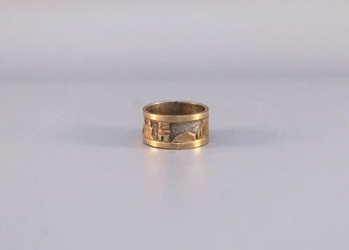 VINTAGE NAVAJO STERLING SILVER STORY TELLER RING SIZE 6 1/2: VINTAGE NAVAJO STERLING SILVER STORY TELLER RING SIZE 6 1/2 Item Description: 3/8 " Wide 1/20 Gold12 kt Gold Face on Sterling Silver