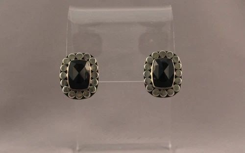 VINTAGE SILVER EARRINGS WITH FACETED ONYX (1 of 2)