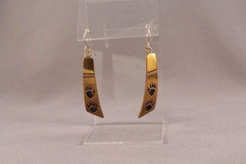 HOPI COPPER EARRINGS BEAR CLAW ..SIGNED QUMAWUNU (1 of 2)