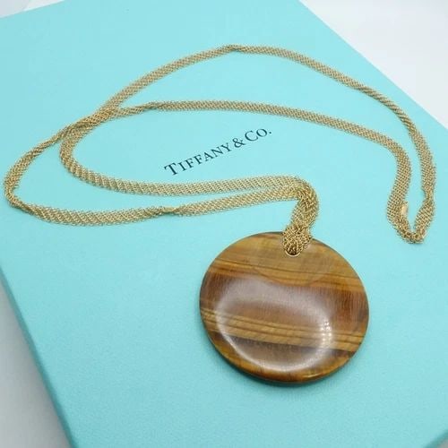TIFFANY & CO. 18K YELLOW GOLD ELSA PERETTI TIGER'S EYE PENDANT MESH NECKLACE 28": TIFFANY & CO. 18K YELLOW GOLD ELSA PERETTI TIGER'S EYE PENDANT MESH NECKLACE 28" Vintage Tiffany & Co. Touchstone Collection 18K Yellow Gold Elsa Peretti Tiger's Eye Pendant Mesh Necklace Length - 28"