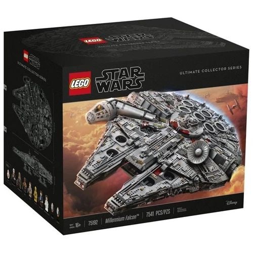 LEGO STAR WARS MILLENNIUM FALCON UCS ULTIMATE COLLECTOR SERIES SPACESHIP 75192 (1 of 2)