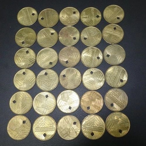 NEW YORK CITY TRANSIT SUBWAY DIAMOND JUBILEE 30 TOKEN: NEW YORK CITY TRANSIT SUBWAY DIAMOND JUBILEE 30 TOKEN New York City Transit Subway Diamond Jubilee Brass 30 Token *The coins condition varies* Sold As Is