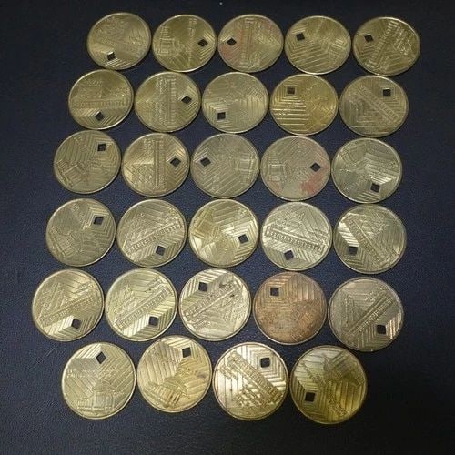 NEW YORK CITY TRANSIT SUBWAY DIAMOND JUBILEE 29 TOKEN: NEW YORK CITY TRANSIT SUBWAY DIAMOND JUBILEE 29 TOKEN New York City Transit Subway Diamond Jubilee Brass 29 Token *The coins condition varies* Sold As Is