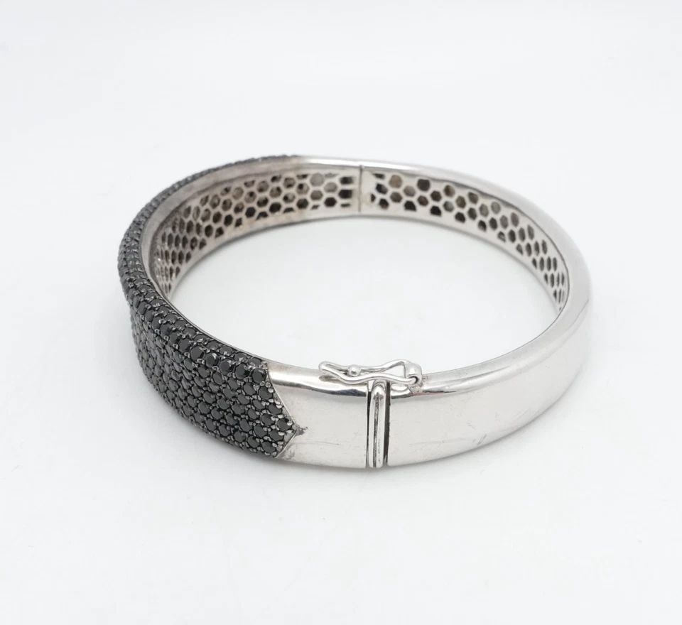 SIGNED PJC STERLING SILVER PAVE BLACK SPINEL HINGED BANGLE BRACELET 8" WRIST (1 of 1)