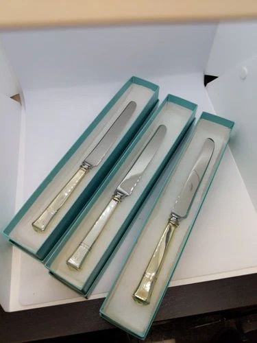WINDHAM BY TIFFANY & CO. STERLING SILVER LUNCHEON KNIFE - 9.25" LONG BOX (1 of 2)