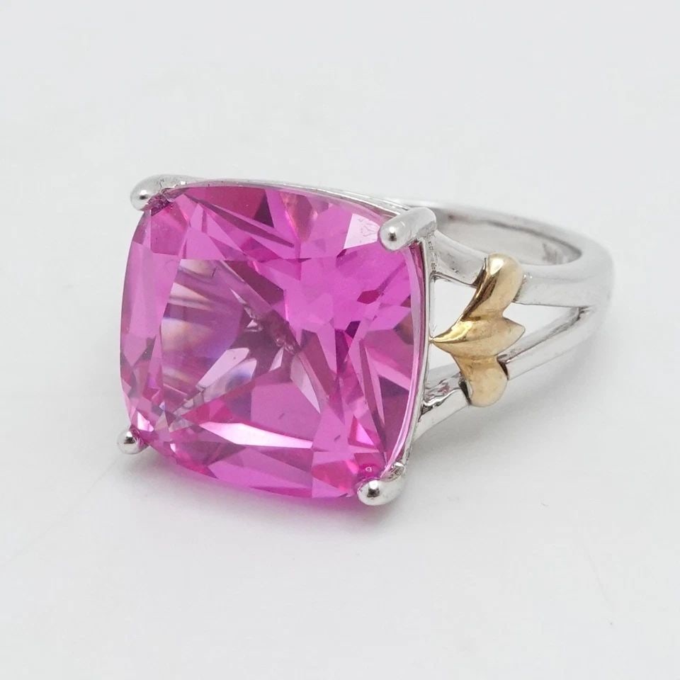 STERLING SILVER TWO TONE PINK STONE CUSHION COCKTAIL RING SIZE 7: STERLING SILVER TWO TONE PINK STONE CUSHION COCKTAIL RING SIZE 7 Sterling Silver Two Tone Pink Stone Cushion Cocktail Ring Size - 7 Band Width - 2mm Gemstone Width - 12mm Total Weight - 6 Grams Hallma