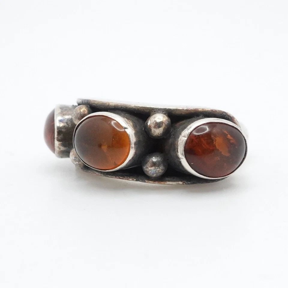 STERLING SILVER THREE STONE OVAL AMBER GEMSTONE RING SIZE 6.25 (1 of 1)