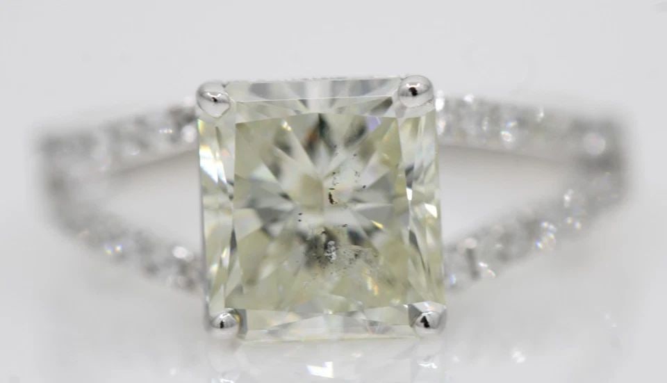 LIORI DIAMONDS 14K WHITE GOLD 3.65 TCW NATURAL RADIANT DIAMOND ENGAGEMENT RING (1 of 1)