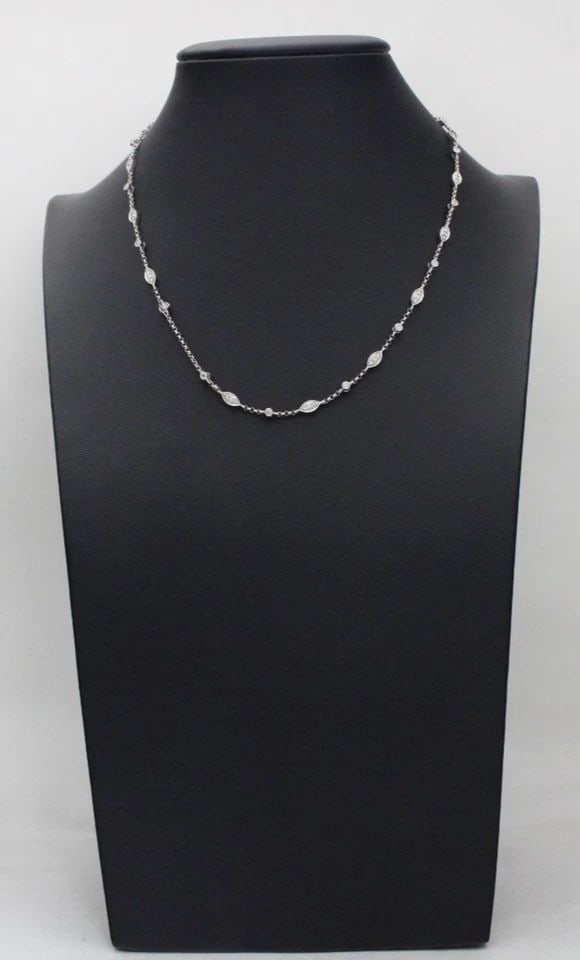 SONIA B. BITTON 18K WHITE GOLD 0.85 TCW NATURAL DIAMOND 16" NECKLACE 8.5GR: SONIA B. BITTON 18K WHITE GOLD 0.85 TCW NATURAL DIAMOND 16" NECKLACE 8.5GR Description Sonia B. Bitton 18K White Gold 0.85 TCW Natural Diamond Necklace Necklace is in good condition. May show signs of