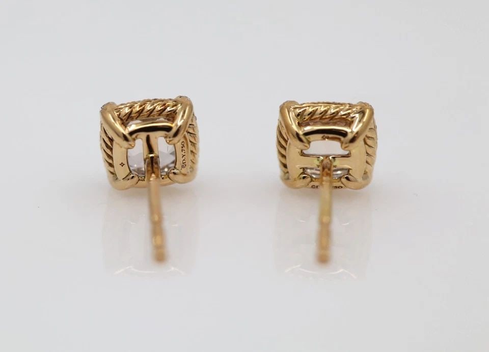 DAVID YURMAN 18K ROSE GOLD MORGANITE & DIAMOND EARRINGS W/ BOX: DAVID YURMAN 18K ROSE GOLD MORGANITE & DIAMOND EARRINGS W/ BOX Description David Yurman 18k Rose Gold Morganite & Diamond Earrings Earrings/ Box is in good condition. May show signs of wear and/or tea