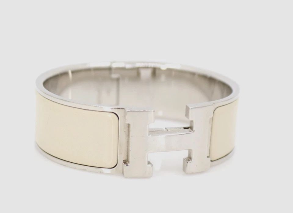 HERMÈS CLIC CLAC H WIDE OFF WHITE ENAMEL SILVER TONE HINGED BANGLE BRACELET 6.5" (1 of 1)