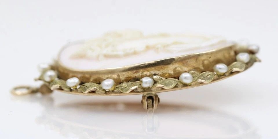 10K YELLOW GOLD CARVED SHELL CAMEO W/ PEARLS PENDANT BROOCH 7.3 GRAMS (1 of 1)