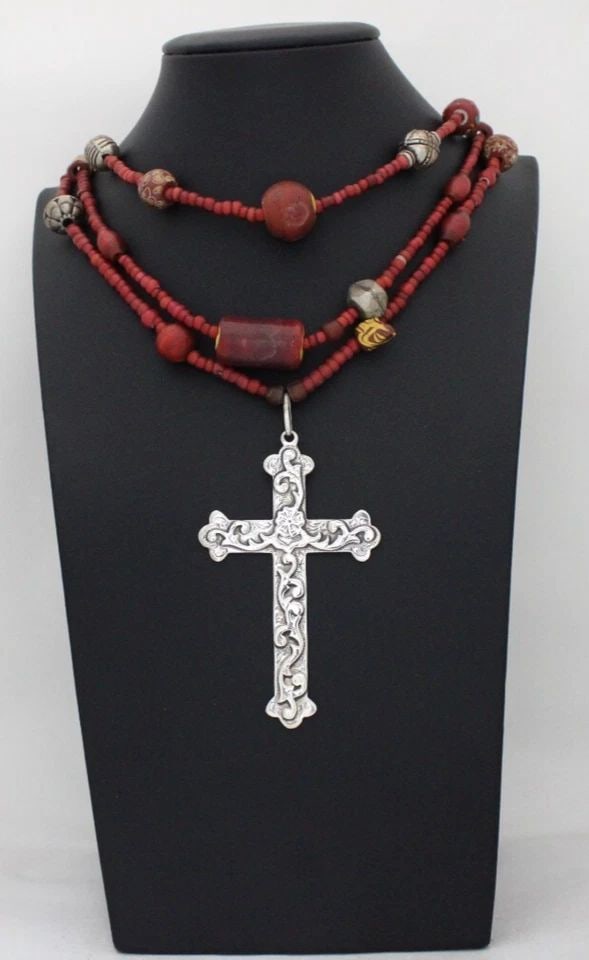NATIVE AMERICAN STERLING SILVER THREE-STRAND CORAL 22" NECKLACE W/ CROSS PENDANT: NATIVE AMERICAN STERLING SILVER THREE-STRAND CORAL 22" NECKLACE W/ CROSS PENDANT Description Native American Sterling Silver Three-Strand Coral 22" Necklace w/ Cross Pendant Pendant/Necklace is in goo