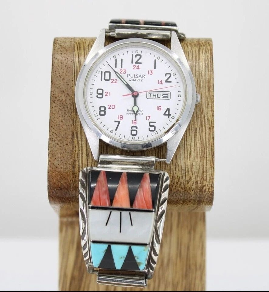 CHERYL WADSWORTH HOPI INDIAN STERLING SILVER WATCH TIPS W/ PULSAR WATCH V533-9A0 (1 of 1)