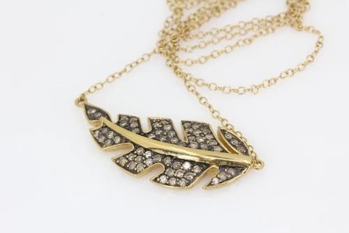 CLYDE DUNEIER CID STERLING GOLD TONE PAVE DIAMOND LEAF PENDANT W/ 20" NECKLACE: CLYDE DUNEIER CID STERLING GOLD TONE PAVE DIAMOND LEAF PENDANT W/ 20" NECKLACE CLYDE DUNEIER CID STERLING GOLD TONE PAVE DIAMOND LEAF PENDANT W/ 20" NECKLACE Description Clyde Duneier CID Sterling Gol