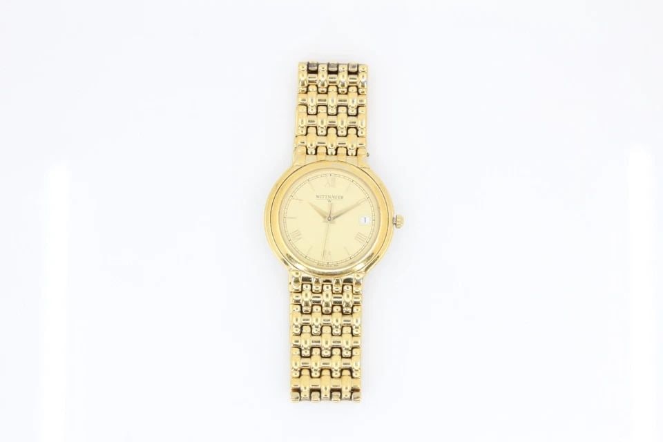 WITTNAUER GOLD COLORED SWISS WATCH 33MM CASE BE8187 (1 of 1)