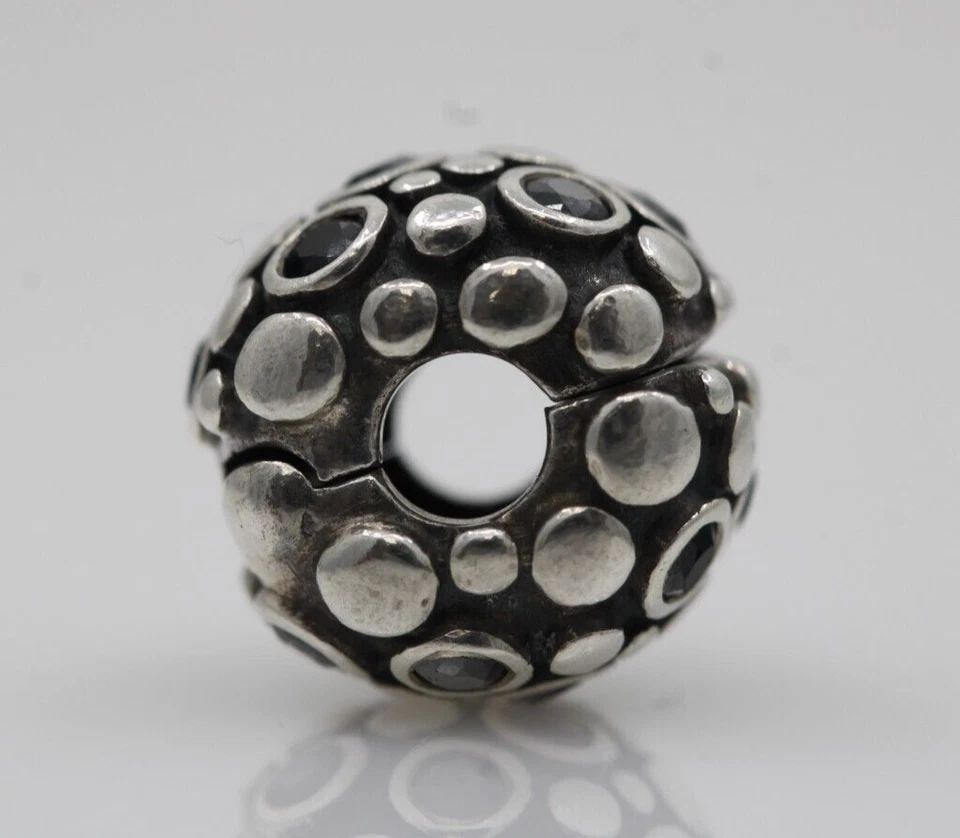 AUTHENTIC PANDORA SILVER CLIP ENCORE BLACK 790593CZK (1 of 1)