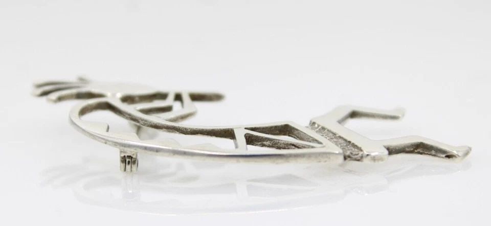 VINTAGE NATIVE AMERICAN 91' BELINDA WOODY BW STERLING SILVER KOKOPELLI BROOCH (1 of 1)