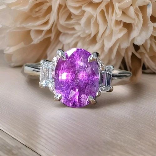VINTAGE 14K WHITE GOLD ENGAGEMENT RING 3.54CT.NATURAL PINK SAPPHIRE OVAL CUT AGL: VINTAGE 14K WHITE GOLD ENGAGEMENT RING 3.54CT.NATURAL PINK SAPPHIRE OVAL CUT AGL GORGEOUS vintage 14K WHITE GOLD engagement ring pink sapphire in oval shape center set natural sapphire weight 3.54cara
