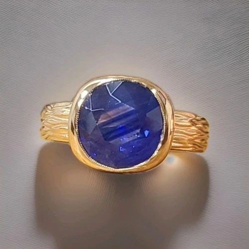 VINTAGE 14K YELLOW GOLD ENGAGEMENT RING 4.05CT.NATURA BLUE SAPPHIRE ROUND GIA: VINTAGE 14K YELLOW GOLD ENGAGEMENT RING 4.05CT.NATURA BLUE SAPPHIRE ROUND GIA This exquisite vintage 14K yellow gold engagement ring features a natural, heated round blue sapphire weighing 4.05 carats