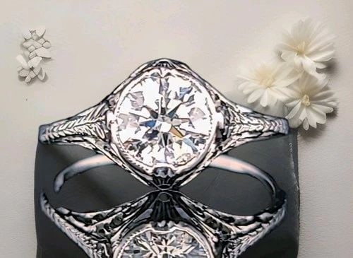 18K WHITE GOLD VINTAGE ENGAGEMENT RING 0.99CT.NATURAL ROUND DIAMOND CIRC 1930'S: 18K WHITE GOLD VINTAGE FILIGREE ENGAGEMENT RING 1.18CT. NATURAL ROUND DIAMOND Stunning Vintage Art Deco filigree natural old euro cut Diamond set 18k white gold engagement ring center natural old euro