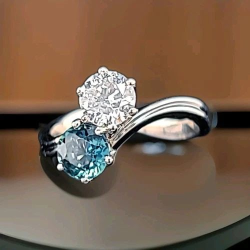 PLATINUM VINTAGE TOI ET MOI 1.80CT. TEAL NATURAL SAPPHIRE ROUND CUT DIAMOND RING (1 of 2)