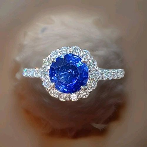PLATINUM ENGAGEMENT RING 2.54CT. LAB GROWN BLUE SAPPHIRE ROUND SHAPE: PLATINUM ENGAGEMENT RING 2.54CT. NATURAL BLUE SAPPHIRE ROUND SHAPE GORGEOUS Platinum engagement ring natural diffused treated blue sapphire ring Round center Sapphire weight 2.54ct. size 7.8MM round c