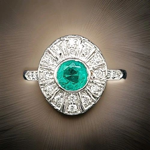 14K WHITE GOLD VINTAGE RING 1.42CT NATURAL GREEN EMERALD IN ROUND SHAPE: 14K WHITE GOLD VINTAGE RING 1.42CT NATURAL GREEN EMERALD IN ROUND SHAPE Vintage natural emerald in 14k white gold ring center natural green emerald in round shape weight 0.92ct SIZE 5.8mm side set nat