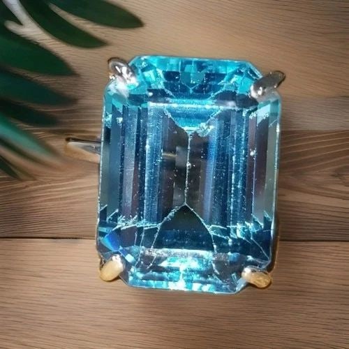 VINTAGE 14K WHITE GOLD ENGAGEMENT RING 14.57CT. BLUE TOPAZ RECTANGULAR SHAPE (1 of 2)