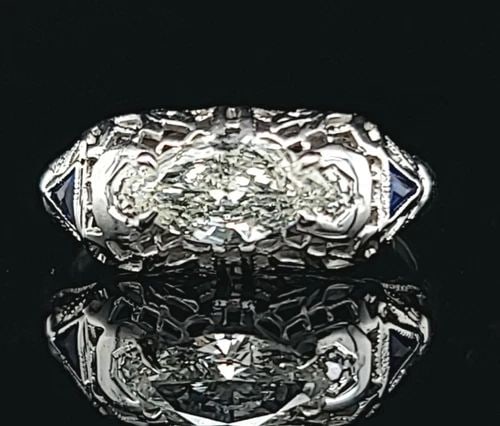18K WHITE GOLD VINTAGE 0.73CT NATURAL MARQUISE DIAMOND EMERALD ENGAGEMENT RING: 18K WHITE GOLD VINTAGE 0.73CT NATURAL MARQUISE DIAMOND EMERALD ENGAGEMENT RING Stunning Vintage Art Deco filigree marquise CUT natural Diamond 18k white gold engagement ring circ 1910's center natural