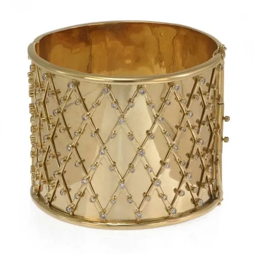 STUNNING 5.5CT DIAMOND 18K YELLOW GOLD 2.20" WIDE FANCY DESIGN BRACELET (1 of 2)