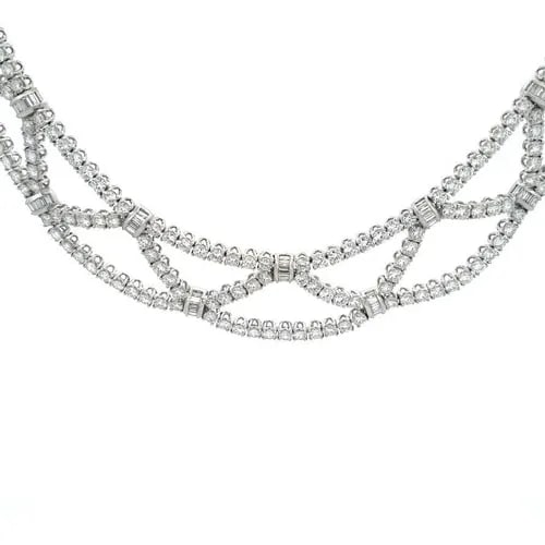 DIAMOND 18K WHITE GOLD LATTICE WIDE COLLAR NECKLACE 17 CARATS TOTAL: DIAMOND 18K WHITE GOLD LATTICE WIDE COLLAR NECKLACE 17 CARATS TOTAL This gorgeous collar necklace is crafted from 18k white gold featuring 7 inches long centerpiece with a lovely lattice work with a z