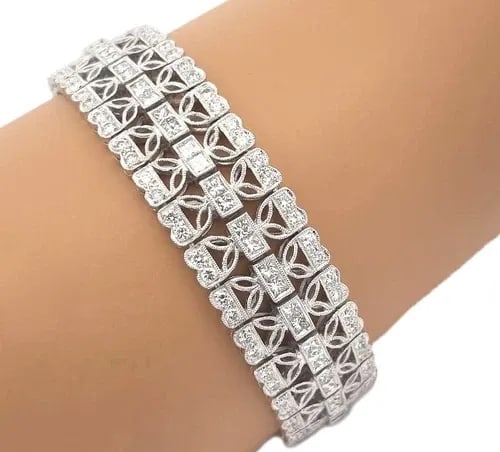 DIAMOND 18K WHITE GOLD 9CT WIDE OPEN STYLE FLORAL BRACELET (1 of 2)