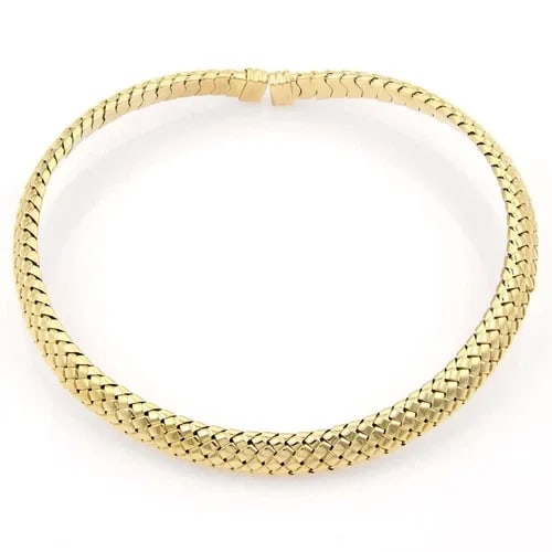 TIFFANY & CO. GOLD CHOKER NECKLACE VANNERIE 18K YELLOW BASKET WEAVE DESIGN: TIFFANY & CO. GOLD CHOKER NECKLACE VANNERIE 18K YELLOW BASKET WEAVE DESIGN This Tiffany & Co. gold choker necklace is from the Vannerie Collection. It is a stunning piece crafted in 18k yellow gold wi