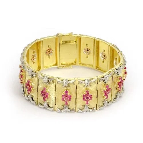 PINK SAPPHIRE 18K BRACELET YELLOW GOLD ESTATE RECTANGULAR FLORAL LINK: PINK SAPPHIRE 18K BRACELET YELLOW GOLD ESTATE RECTANGULAR FLORAL LINK Estate Pink sapphire 18k Yellow Gold Rectangular Floral Link Bracelet Description This is a lovely impressive wide Estate bracelet