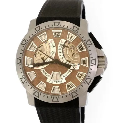 WATCH PIERRE KUNZ SPIRIT OF CHALLENGE G403 SPORT BRONZE & STEEL MEN'S: The Pierre Kunz Spirit of Challenge G403 Sport Bronze & Steel Men's Watch is a stylish and functional timepiece designed for sports enthusiasts. Featuring a brushed silver stainless steel case with a 