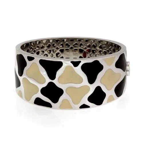 65852ROBERTO COIN GIRAFFE COIN BLACK & CREAM ENAMEL 18K WHITE GOLD WIDE BRACELET: 65852ROBERTO COIN GIRAFFE COIN BLACK & CREAM ENAMEL 18K WHITE GOLD WIDE BRACELET 65852Roberto Coin Giraffe Coin Black & Cream Enamel 18k White Gold Wide Bracelet Description This chic authentic wide b