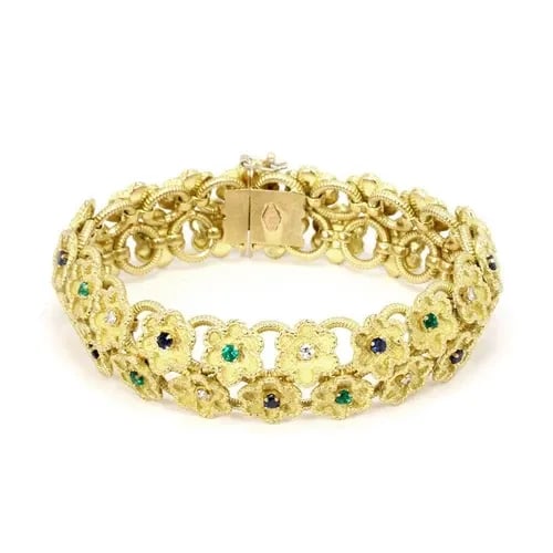 DIAMOND SAPPHIRE EMERALD 18K YELLOW GOLD DOUBLE ROW FLORAL LINK BRACELET: DIAMOND SAPPHIRE EMERALD 18K YELLOW GOLD DOUBLE ROW FLORAL LINK BRACELET Estate Diamond Sapphire Emerald18k Yellow Gold Clover Floral Link Bracelet Description This is a gorgeous Estate bracelet, it i