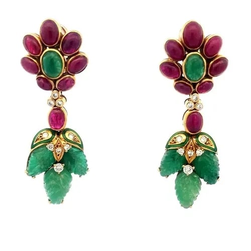 RUBY EMERALD GOLD EARRINGS 17K YELLOW DIAMOND FLORAL DANGLE STYLE: RUBY EMERALD GOLD EARRINGS 17K YELLOW DIAMOND FLORAL DANGLE STYLE These adorable floral style earrings are crafted from 17k yellow gold with cabochon bezel set rubies around a larger bezel set emerald