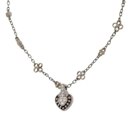 JUDITH RIPKA DIAMOND 18K WHITE GOLD HEART PENDANT FANCY LINK NECKLACE: JUDITH RIPKA DIAMOND 18K WHITE GOLD HEART PENDANT FANCY LINK NECKLACE Judith Ripka Diamond 18k White Gold Heart Pendant Fancy Link Necklace Description A lovely authentic necklace by Judith Ripka, cra