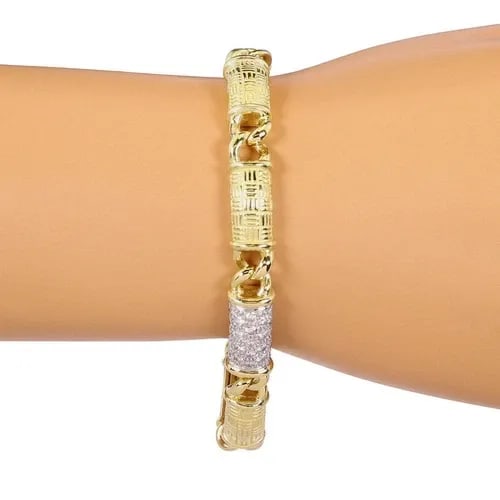 PLATINUM 18K BRACELET YELLOW GOLD 1CT DIAMOND TEXTURED CURVED BAR SOLID LINK: PLATINUM 18K BRACELET YELLOW GOLD 1CT DIAMOND TEXTURED CURVED BAR SOLID LINK Platinum 18k YGold 1 Carat Diamond Textured Curved Bar Link Bracelet Description This gorgeous bar link bracelet is crafted