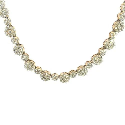 DIAMOND GOLD NECKLACE ROSETTE LINKS 14K YELLOW COLLAR STYLE: DIAMOND GOLD NECKLACE ROSETTE LINKS 14K YELLOW COLLAR STYLE This is a beautiful floral collar necklace; it is crafted from 14k yellow gold featuring the front center has alternating small and large ro