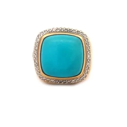DAVID YURMAN ALBION TURQUOISE GOLD RING 18K YELLOW DIAMOND COCKTAIL STYLE: This eye-catching chic ring is by from David Yurman. It is a stunning piece of fine jewelry featuring a cushion shaped top with bezel set turquoise stone set in 18k yellow gold surrounded with diamond