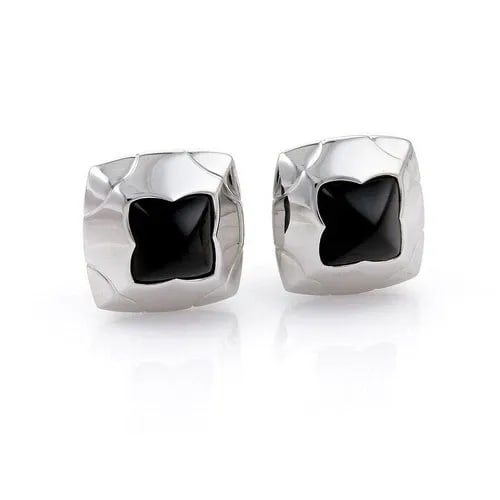 BVLGARI ONYX GOLD EARRINGS 18K WHITE FLORAL PYRAMID CLIP ON STYLE: BVLGARI ONYX GOLD EARRINGS 18K WHITE FLORAL PYRAMID CLIP ON STYLE These lovely pair of Bvlgari earrings are finely crafted from 18k white gold in a high polished finish. It features a gorgeous pyramid