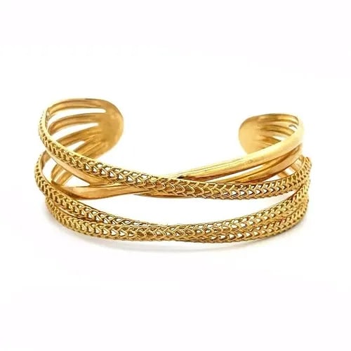 CROSSOVER GOLD CUFF BRACELET 5 ROW 18K YELLOW OPEN STYLE SPIGA LINK: CROSSOVER GOLD CUFF BRACELET 5 ROW 18K YELLOW OPEN STYLE SPIGA LINK This chic wide opens style cuff bracelet is crafted from18k yellow gold featuring 5 slim bands in a crossover style. There are 2 pol