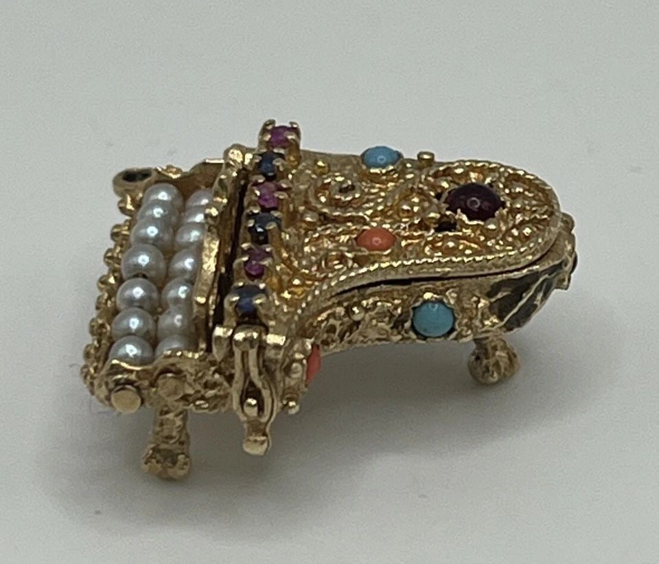 VINTAGE 14K BABY GRAND PIANO CHARMS WITH PEARLS & MULTI-COLORED STONES (1 of 1)