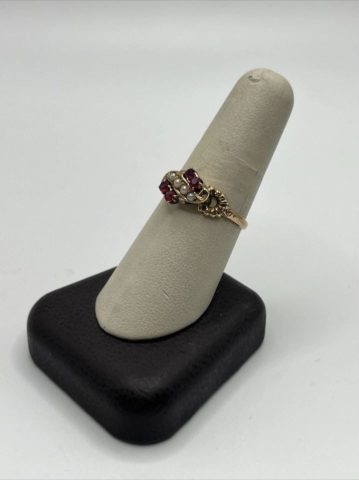 ANTIQUE 10KT YELLOW GOLD, RUBY & PEARL RING SIZE 9 (1 of 1)