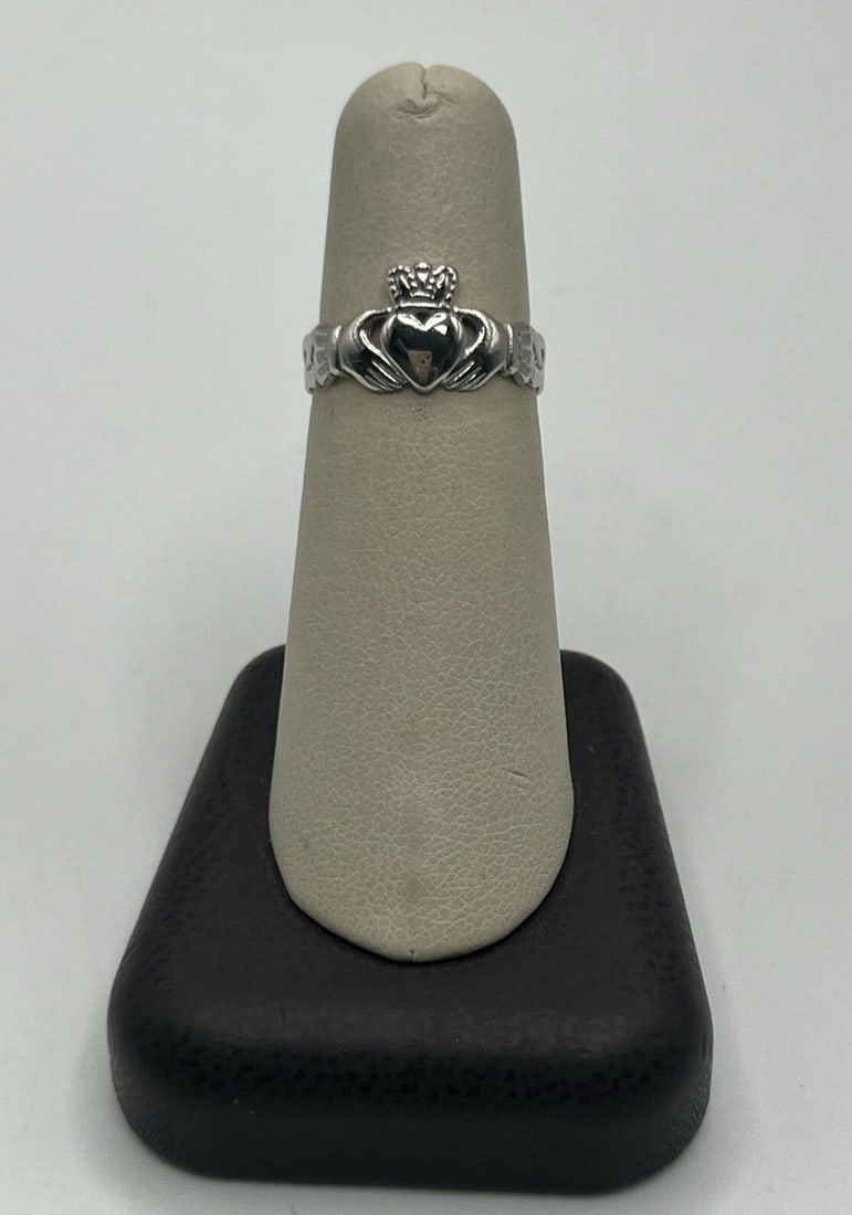 14K WHITE GOLD CLADDAGH RING SIZE 6.25 (1 of 2)
