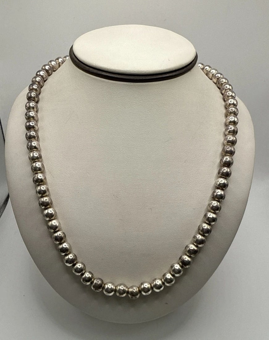 20" STERLING SILVER BALL BEAD NECKLACE (1 of 2)