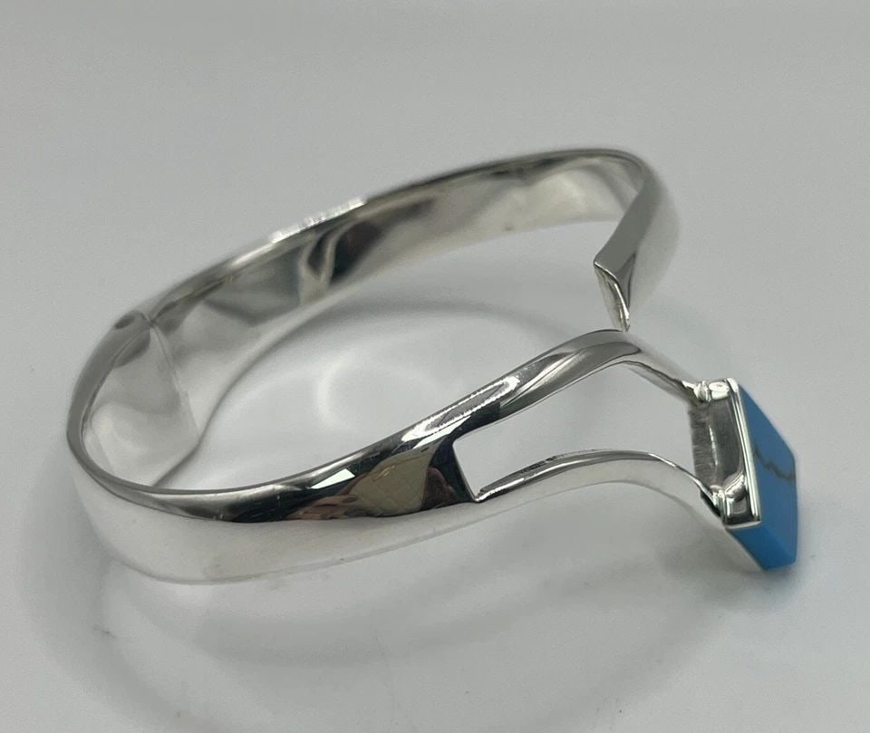 STERLING SILVER & TURQUOISE HINGE BRACELET (1 of 1)